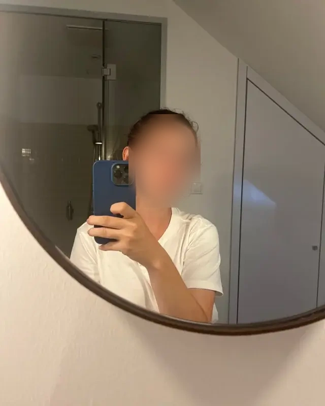 Perfume de Noite à Beira do Rio - Image 1